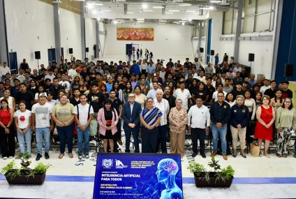 Se imparte en la UNACH Conferencia Magistral “Inteligencia Artificial para todos”