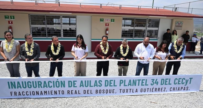 Reafirma Eduardo Ramírez su compromiso con la educación y el bienestar de estudiantes de Tuxtla Gutiérrez