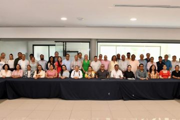 Analizan directivos de la UNACH avances y retos del presente año