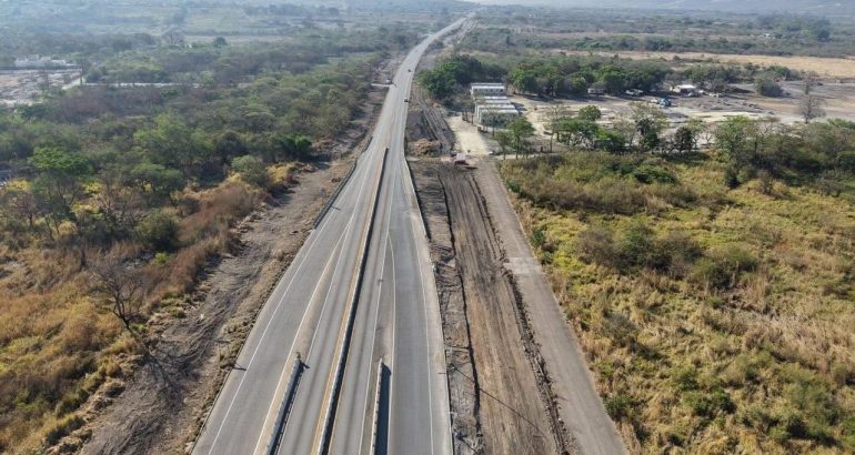 Eduardo Ramírez inicia construcción de la ciclovía más grande del sur de México Eduardo Ramírez inicia construcción de la ciclovía más grande del sur de México