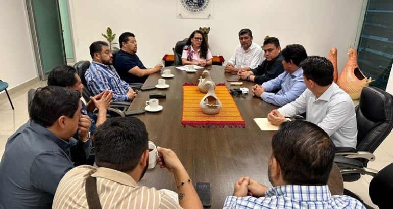 Proyectan rectora y alcalde pronta llegada de la UNICACH a Comitán