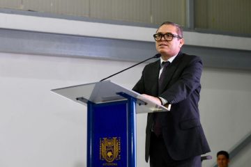 Celebra UNACH graduación de la décima generación de la Licenciatura en Derecho modalidad no escolarizada