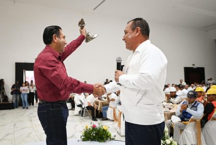 Eduardo Ramírez reconoce labor de quienes construyen escuelas en Chiapas