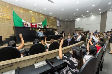 Nombra Congreso presidenta municipal en Jiquipilas y a funcionarios municipales de Ocozocoautla Nombra Congreso presidenta municipal en Jiquipilas y a funcionarios municipales de Ocozocoautla