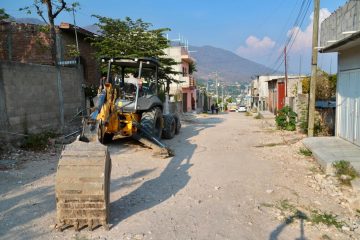 Arranca Angel Torres más calles en Jardines del Norte, en Tuxtla Arranca Angel Torres más calles en Jardines del Norte, en Tuxtla