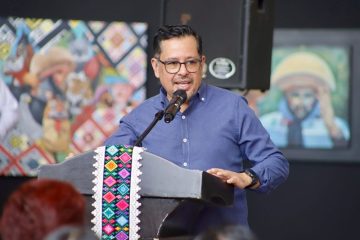Inauguran exposición pictórica “Sinergia” en Congreso, en honor a Roberto Ramos Maza