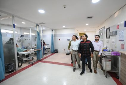 Eduardo Ramírez recorre Hospital Vida Mejor y constata atención a pacientes
