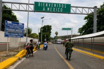 Molinos de viento  **Comenzarán operativos estadounidenses en la frontera de Chiapas