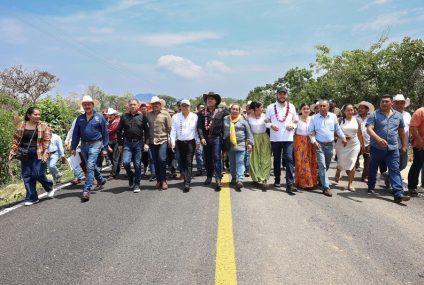 Eduardo Ramírez lleva apoyos productivos y obras prioritarias a La Concordia y Villa Corzo