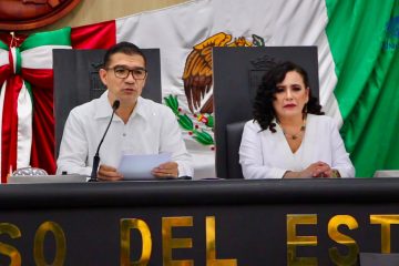 Conmemora UNICACH primer aniversario de su Autonomía Constitucional Plena