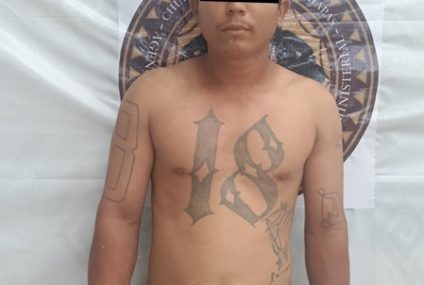 Detiene FGE a líder criminal de la pandilla Barrio 18 con órdenes de captura en El Salvador
