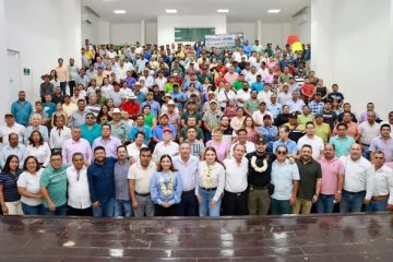 Villaflores sede de reunión regional con transportistas