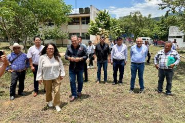 Explora UNICACH posibilidades para crear sede académica en Simojovel