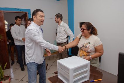 Director del Isstech anuncia campaña de mastografías y detección de cataratas en Venustiano Carranza