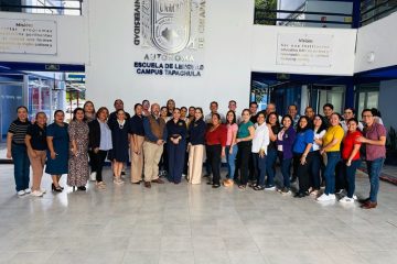 Instalan Taller de Inteligencia Artificial Aplicada a la Enseñanza de Lenguas en la UNACH