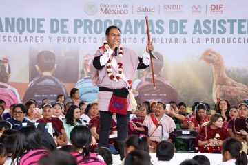 Pemex pone en marcha la Unidad Médica Móvil en beneficio de más de 340 mil habitantes en municipios con rezago social en Chiapas Pemex pone en marcha la Unidad Médica Móvil en beneficio de más de 340 mil habitantes en municipios con rezago social en Chiapas