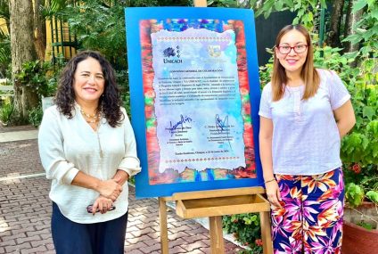Invita UNICACH a jóvenes de Ocozocoautla a inscribirse a cursos de inglés que se impartirán en su localidad a través del PICHI