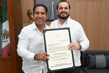 Filo y Sofía *¿Licitaciones *Asignaciones directas, amañadas *Diputada de Morena es increpada Filo y Sofía *¿Licitaciones *Asignaciones directas, amañadas *Diputada de Morena es increpada