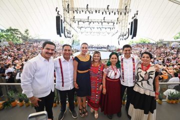 Eduardo Ramírez promueve la riqueza de Chiapas en la Guelaguetza 2026 Eduardo Ramírez promueve la riqueza de Chiapas en la Guelaguetza 2026