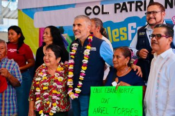 Inaugura Angel Torres una calle más en la colonia Patria Nueva, en Tuxtla