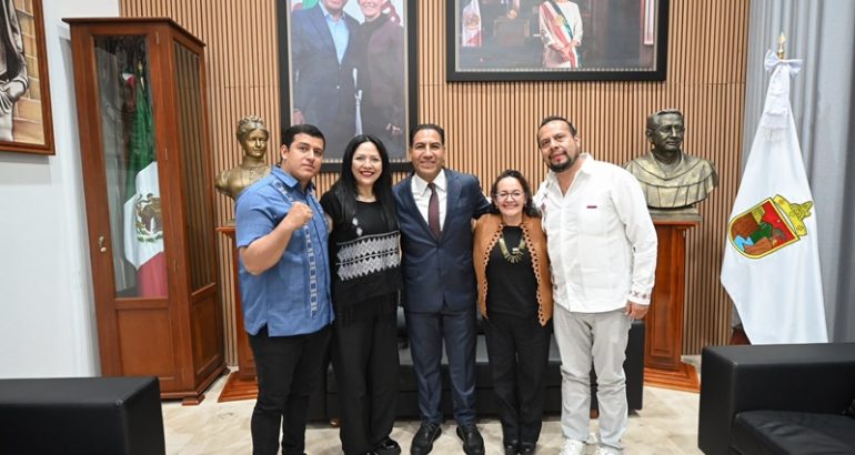 Eduardo Ramírez se reúne con la rectora de la Universidad Nacional Rosario Castellanos, Alma Herrera