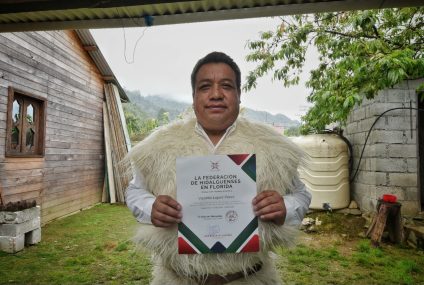 El “maestro de peluche” que llevó el Lekil Kuxlejal a Estados Unidos