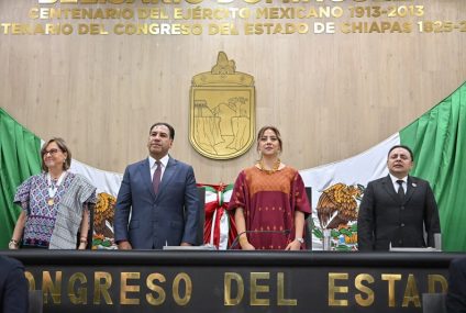 Gobernador Eduardo Ramírez Aguilar impone medalla “Rosario Castellanos” a Malú Mícher