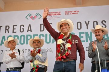 Eduardo Ramírez lleva obras de infraestructura y apoyos productivos a Ixtacomitán, Ixhuatán y Tapalapa