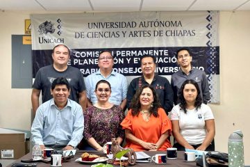 Presenta rectora de UNICACH proyecto que responde a desafíos en salud y consolida expansión Presenta rectora de UNICACH proyecto que responde a desafíos en salud y consolida expansión