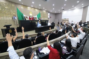 Congreso de Chiapas aprueba la reforma que prohíbe la doble nacionalidad a gobernantes Congreso de Chiapas aprueba la reforma que prohíbe la doble nacionalidad a gobernantes