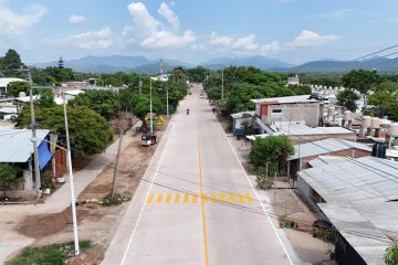 Valeria Rosales inaugura tramos reconstruidos del libramiento de Villaflores Valeria Rosales inaugura tramos reconstruidos del libramiento de Villaflores