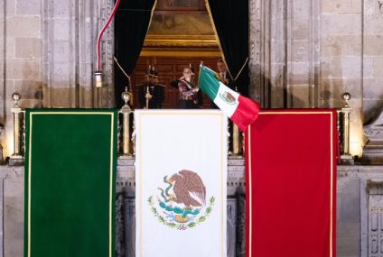 México no será colonia ni protectorado de nadie; no se doblega, no se arrodilla y nunca se vende: presidenta Claudia Sheinbaum en Desfile Cívico Militar por el 216 Aniversario de la Independencia de México