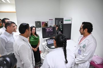 Junto al Gobierno de México, Eduardo Ramírez fortalece los servicios de salud para las mujeres de Comitán y la región Junto al Gobierno de México, Eduardo Ramírez fortalece los servicios de salud para las mujeres de Comitán y la región