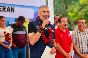 Angel Torres hace realidad un sueño en San José Terán, al inaugurar una obra de Calles Felices Angel Torres hace realidad un sueño en San José Terán, al inaugurar una obra de Calles Felices