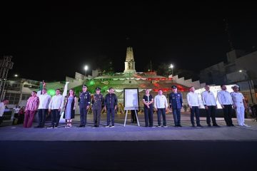 Eduardo Ramírez encabeza conmemoración de 202 años de la Federación de Chiapas a México