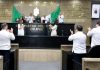 Imponen Medalla al Mérito Cívico “José Artemio López Aguilar” al presbítero Joel Padrón González
