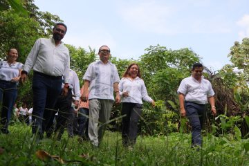 Realiza gobierno municipal de Tuxtla Chico donación de inmueble a la UNACH