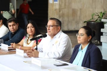 Anuncian convocatoria para el “Primer Parlamento para Adultos Mayores del Estado de Chiapas” Anuncian convocatoria para el “Primer Parlamento para Adultos Mayores del Estado de Chiapas”