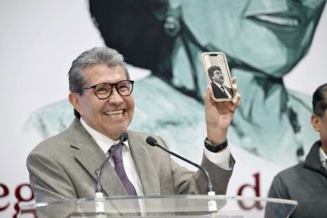 Inaugura diputado Ricardo Monreal el Modelo Parlamentario Universitario de la UNAM FES Aragón