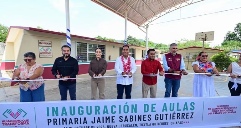 Eduardo Ramírez inaugura obras por más de 3.6 mdp en escuela de Tuxtla Gutiérrez Eduardo Ramírez inaugura obras por más de 3.6 mdp en escuela de Tuxtla Gutiérrez