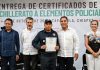 Eduardo Ramírez entrega certificados de bachillerato a policías de seis municipios